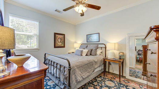 Houston 2-story, 5-bed 1642 Wakefield Drive-idx