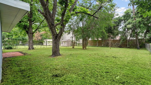 Houston 1-story, 3-bed 611 Heidrich Street-idx