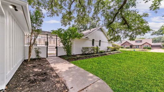 Houston 1-story, 3-bed 4934 Oak Forest Drive-idx