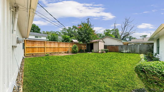 Houston 1-story, 3-bed 4934 Oak Forest Drive-idx