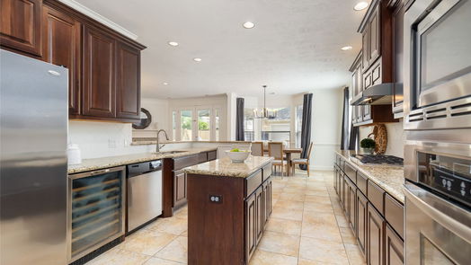 Houston 2-story, 5-bed 842 W 41st Street-idx