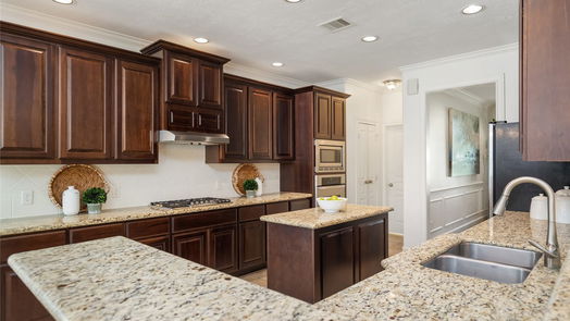 Houston 2-story, 5-bed 842 W 41st Street-idx