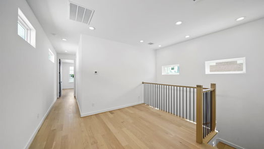 Houston 2-story, 3-bed 124 E 32 Street-idx