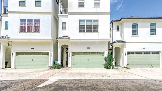 Houston 3-story, 4-bed 3709 Swayze Court 12-idx