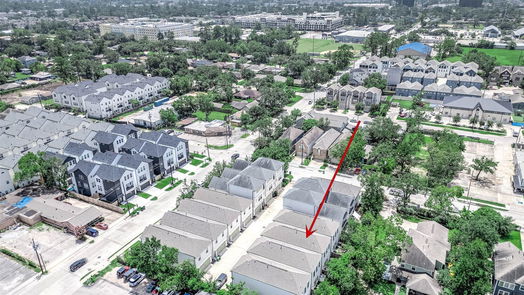 Houston 3-story, 4-bed 3709 Swayze Court 12-idx