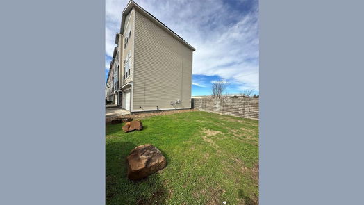 Houston null-story, null-bed 2102 Oatfield Drive-idx