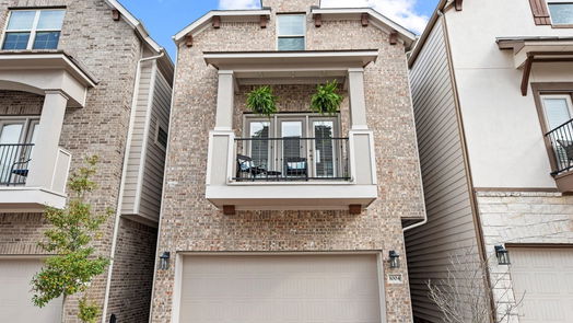 Houston 3-story, 3-bed 1004 Shepherd Oaks Drive-idx