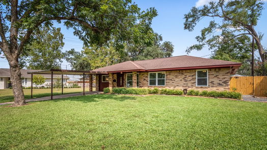 Houston 1-story, 3-bed 3006 Carlford Circle-idx