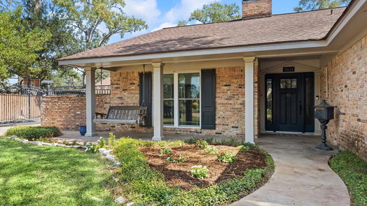 Houston 1-story, 4-bed 5034 Park Plaza Drive-idx