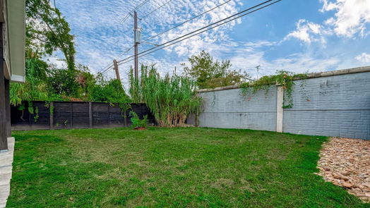 Houston 1-story, 3-bed 717 W 30th Street-idx