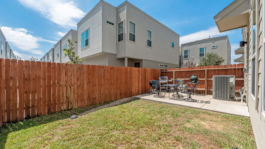 Houston 2-story, 3-bed 607 Thornton Oaks Lane-idx