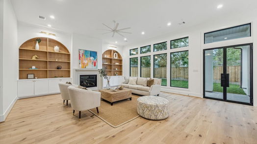 Houston 2-story, 4-bed 1334 Chantilly Lane-idx