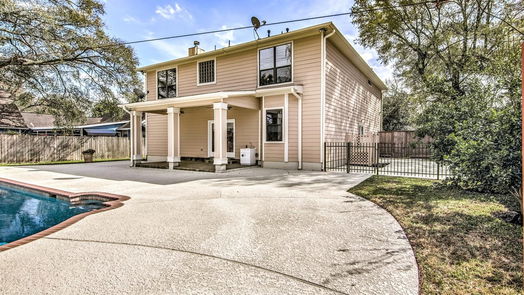 Houston 2-story, 4-bed 304 W 34th Street-idx