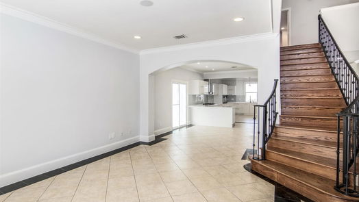 Houston 2-story, 4-bed 304 W 34th Street-idx