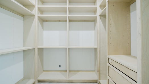 Houston 2-story, 5-bed 216 W 31st Street-idx