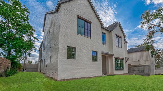 Houston 2-story, 5-bed 431 W 30th Street-idx