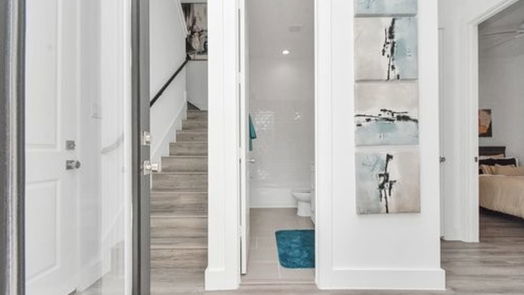 Houston 2-story, 3-bed 405 Alvia Run Lane A2-idx