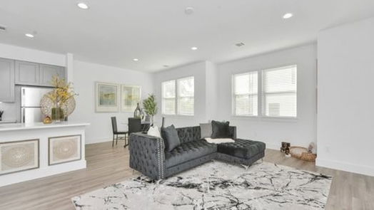 Houston 2-story, 3-bed 405 Alvia Run Lane A2-idx