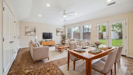 Houston 1-story, 3-bed 1623 Viking Drive-idx