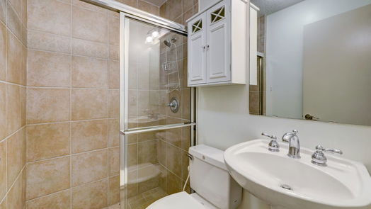 Houston 4-story, 2-bed 700 W Clay Street 0-idx