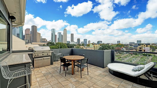 Houston 4-story, 2-bed 1302 W Dallas Street-idx