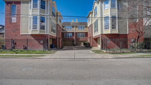 Houston 3-story, 3-bed 1720 Bailey Street-idx