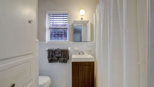 Houston 2-story, null-bed 1914 Mcduffie Street 8-idx