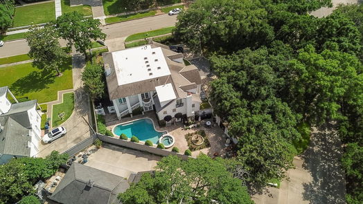 Houston 3-story, 4-bed 1561 Kirby Drive-idx