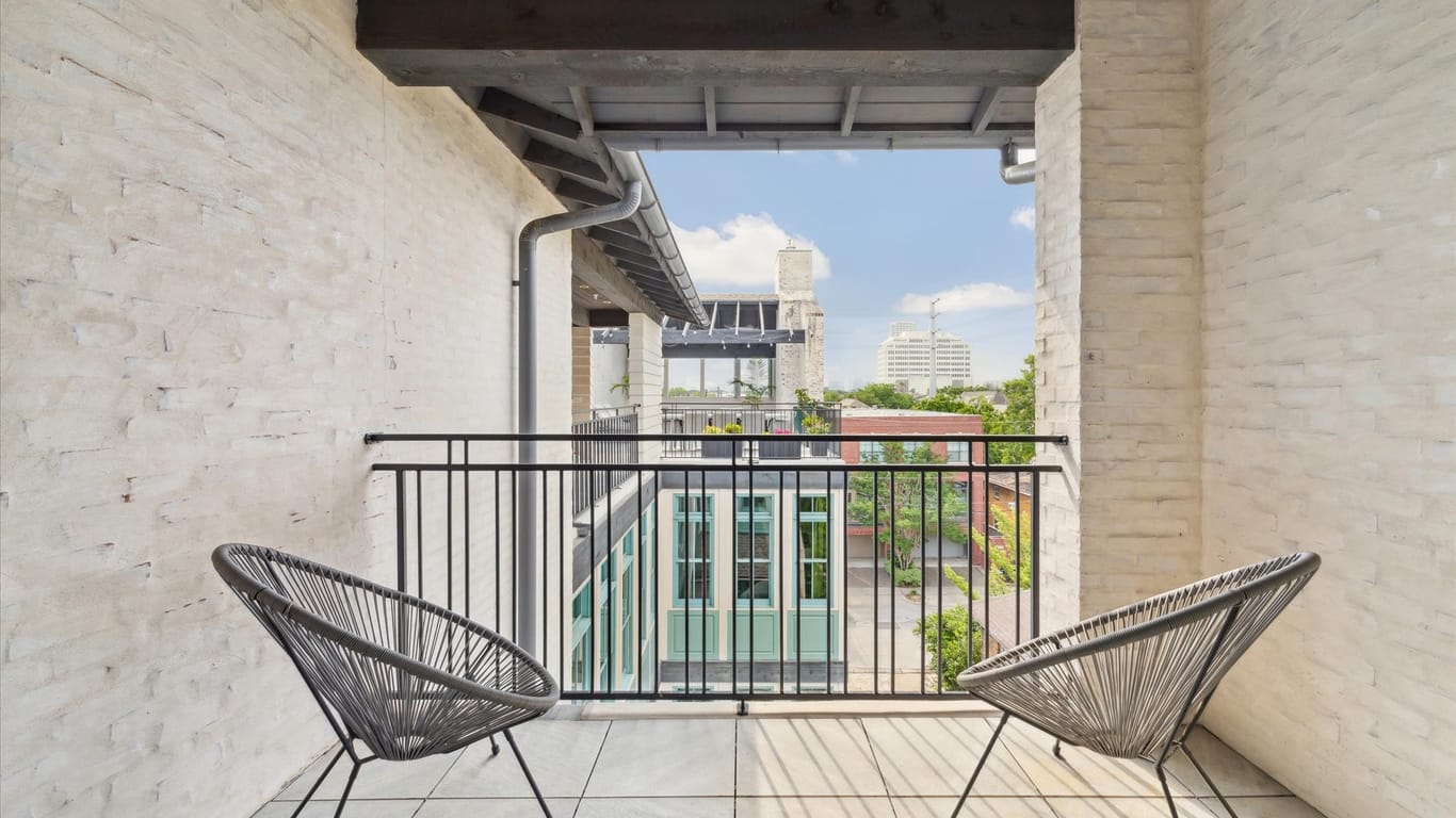 Houston 4-story, 4-bed 2407 Driscoll Street-idx