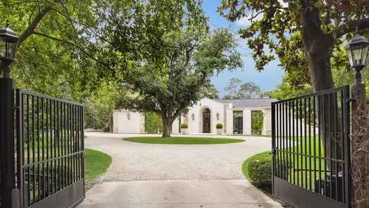 Houston 1-story, 5-bed 21 West Lane-idx