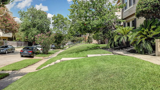 Houston 2-story, 5-bed 1963 W Mckinney Street-idx