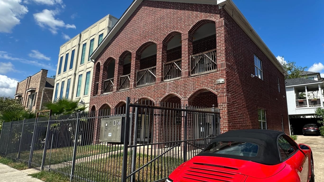 Houston 2-story, 2-bed 508 W Clay Street-idx