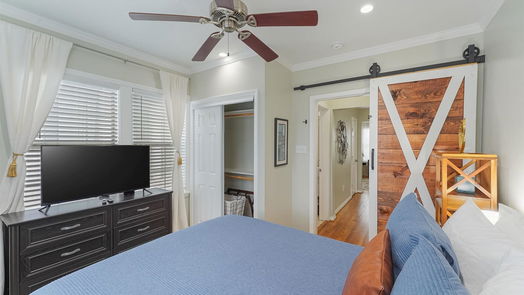 Houston 2-story, 1-bed 403 W Polk Street-idx