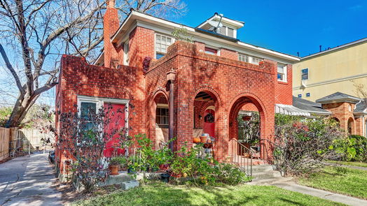 Houston 2-story, 6-bed 608 W Saulnier Street-idx