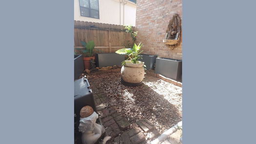 Houston 1-story, 1-bed 1601 S Shepherd Drive 132-idx