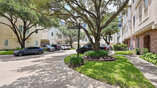 Houston 3-story, 3-bed 1902 Greenwich Terrace Drive-idx