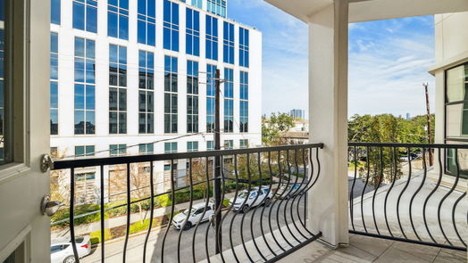 Houston null-story, 3-bed 2221 Welch Street 302-idx