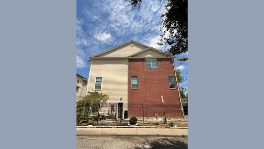 Houston 3-story, 2-bed 1724 Wilson Street-idx