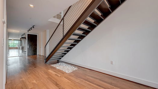 Houston null-story, 2-bed 1025 S Shepherd Drive 102-idx