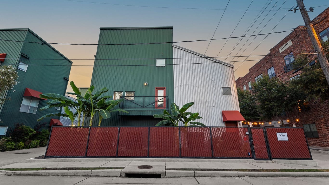 Houston 3-story, 2-bed 922 Ruthven Street-idx