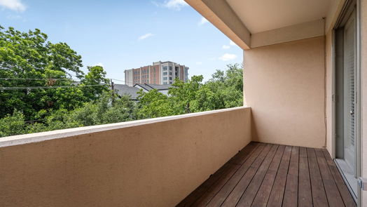 Houston 3-story, 2-bed 3222 W Lamar Street 2-idx