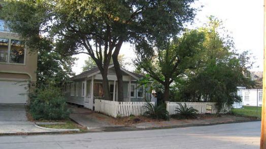 Houston 1-story, 3-bed 1935 W Clay Street-idx