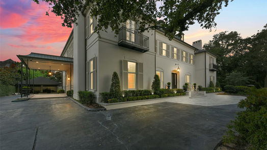 Houston 3-story, 5-bed 1069 Kirby Drive-idx