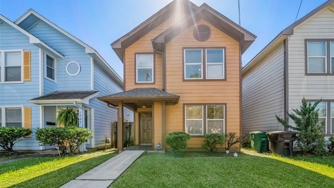 Houston 2-story, 3-bed 1209 Ruthven Street-idx