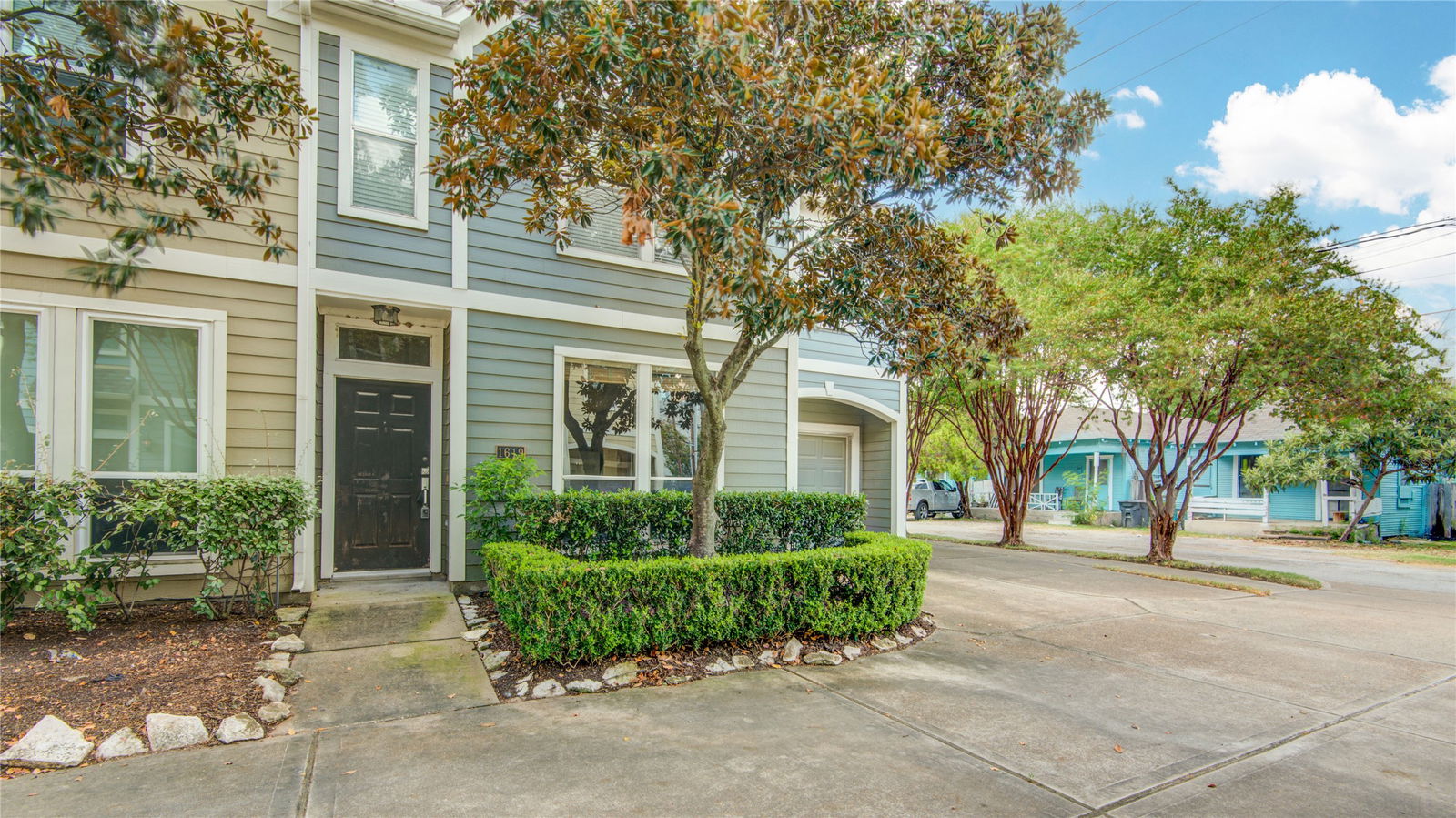 Houston 2-story, 2-bed 1619 Oneil Street-idx