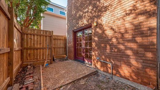 Houston 2-story, 2-bed 2300 Driscoll-idx