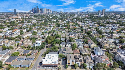 Houston 3-story, 4-bed 2013 Mcduffie Street-idx