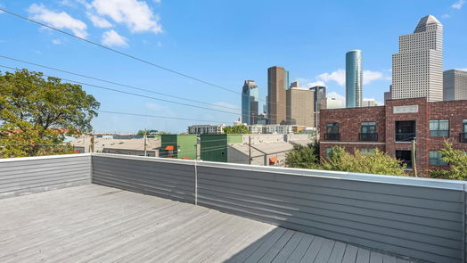 Houston 4-story, 3-bed 1009 Ruthven Street B-idx