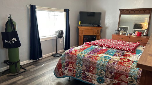 Houston 1-story, 3-bed 7530 Brownsville Street-idx