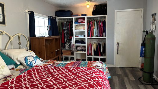 Houston 1-story, 3-bed 7530 Brownsville Street-idx